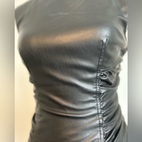 ZARA Blogger Fav Black Faux Leather Bodycon Women's Mini Dress Size XS - Picture 4 of 14